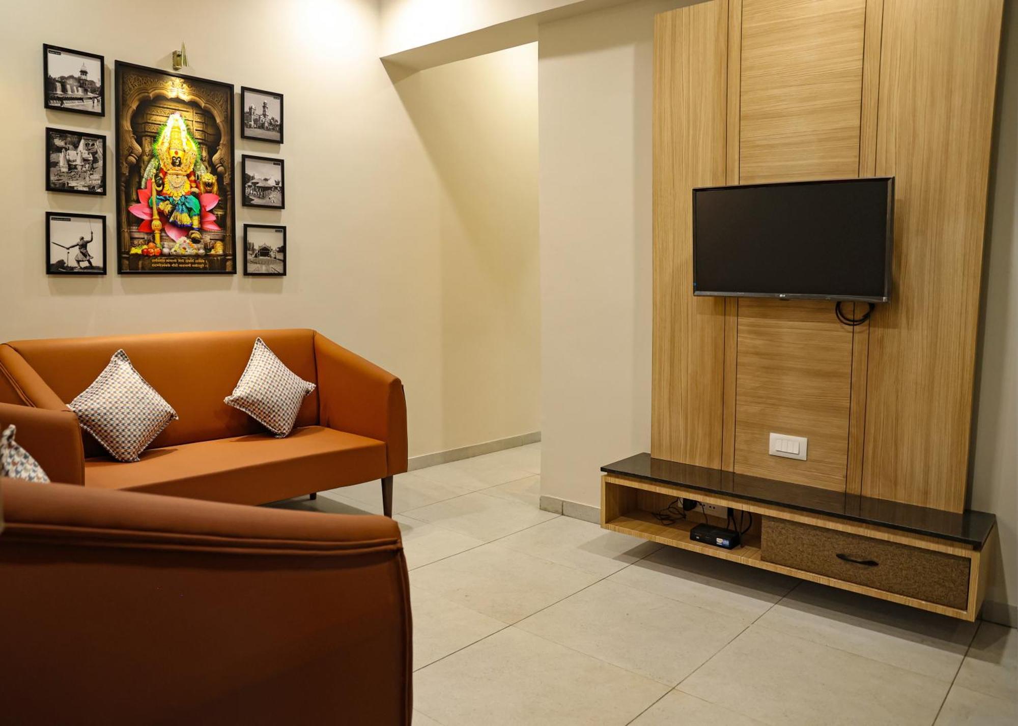 Sumadhu Homes -family Kolhapur